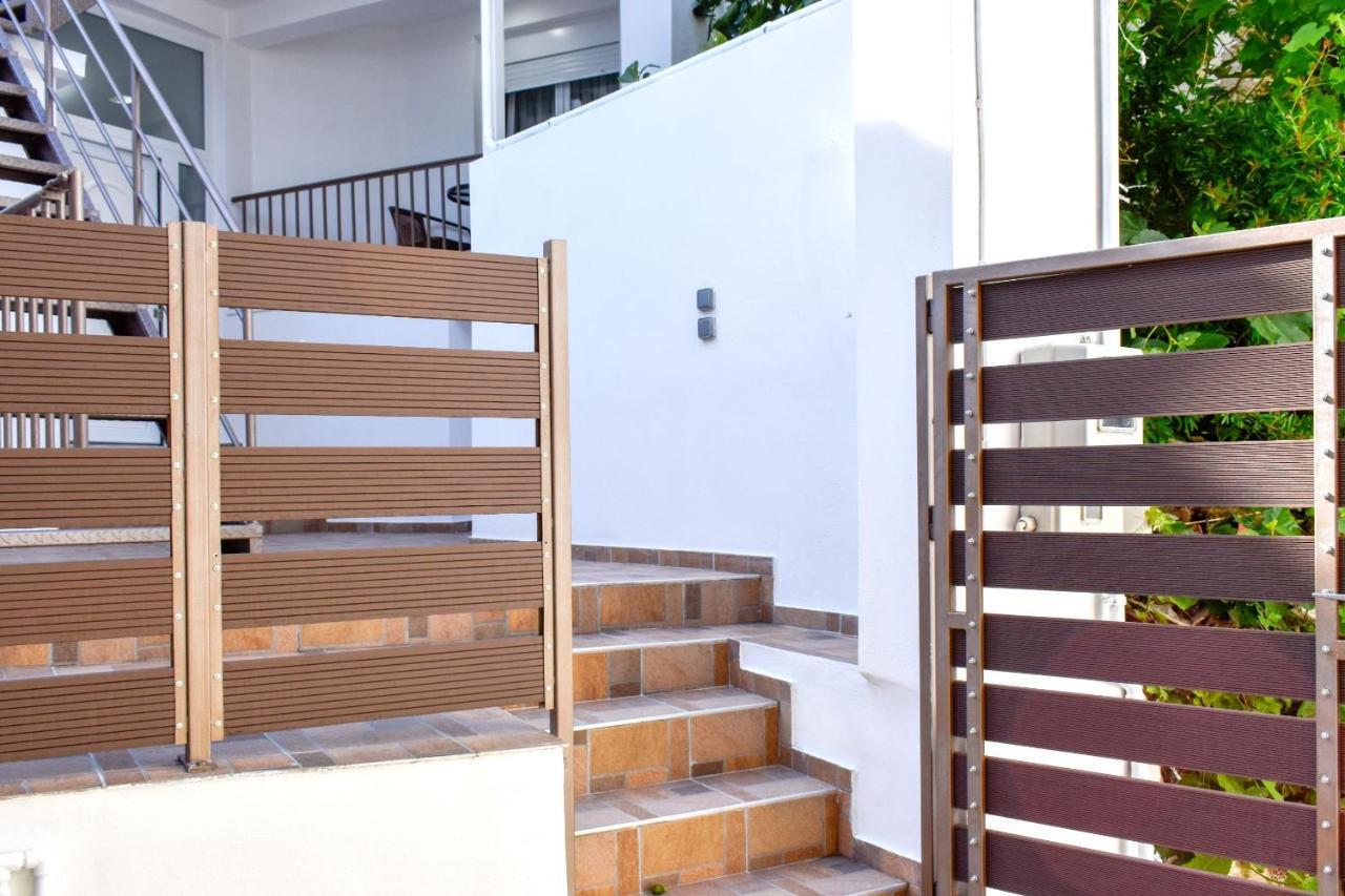 La Maison Plakes Rooftop Apt Skiathos Town Exterior photo