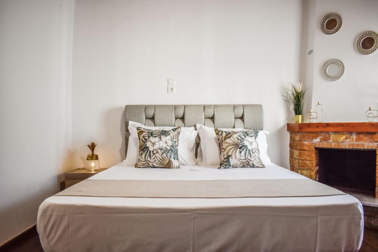 La Maison Plakes Rooftop Apt Skiathos Town Exterior photo